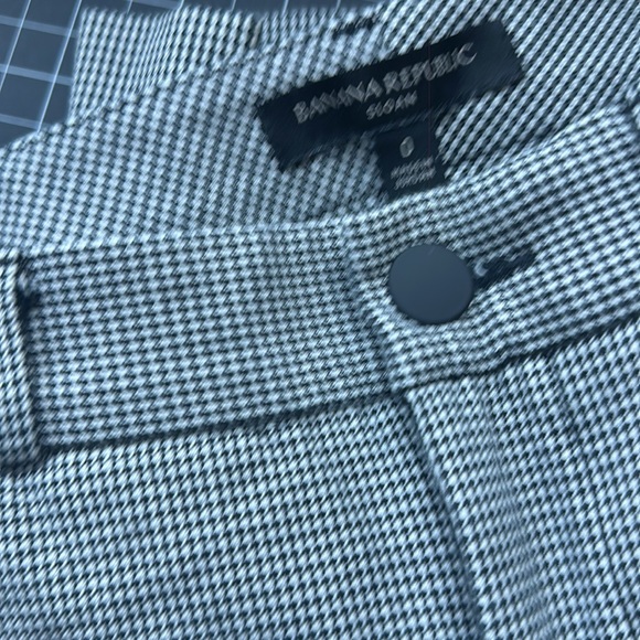 Banana Republic Sloan Micro Houndstooth Pants - Picture 2 of 3
